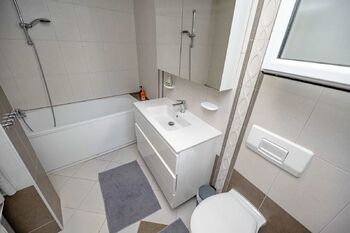 Prodej domu 257 m², Kožino