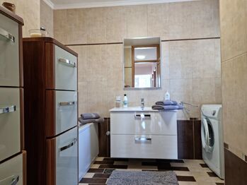 Prodej domu 257 m², Kožino