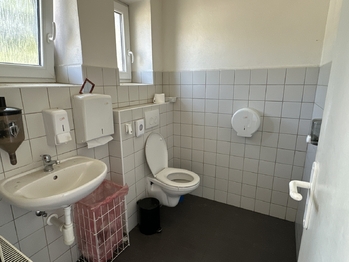 Pronájem výrobních prostor 6779 m², Stráž
