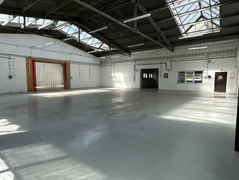 Pronájem výrobních prostor 6779 m², Stráž