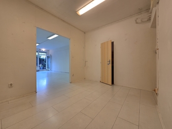 Prodej obchodních prostor 62 m², Praha 5 - Košíře