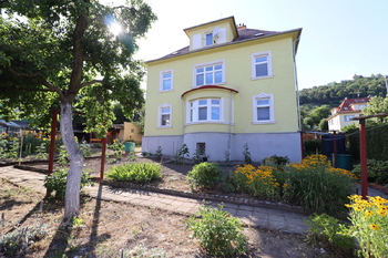 Prodej domu 453 m², Most