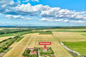 Prodej domu 300 m², Malý Újezd