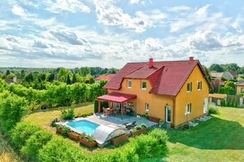 Prodej domu 300 m², Malý Újezd