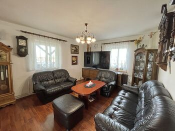 Prodej domu 401 m², Křimov