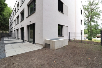 Zahrádka - Pronájem bytu 1+kk v osobním vlastnictví 65 m², Praha 5 - Hlubočepy