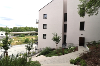 Pronájem bytu 1+kk v osobním vlastnictví 65 m², Praha 5 - Hlubočepy