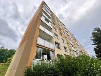 Prodej bytu 2+1 v osobním vlastnictví 65 m², Chomutov