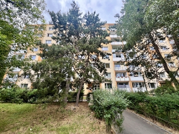 Prodej bytu 2+1 v osobním vlastnictví 65 m², Chomutov