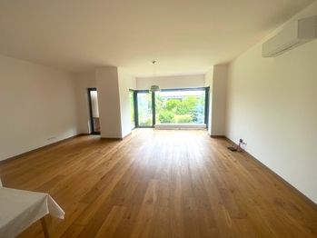 Pronájem bytu 3+kk v osobním vlastnictví 246 m², Praha 4 - Modřany