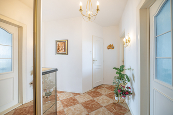 Předsíň - Prodej bytu 3+kk v osobním vlastnictví 75 m², Praha 4 - Chodov