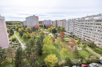 Výhled z lodžie - Prodej bytu 3+kk v osobním vlastnictví 75 m², Praha 4 - Chodov
