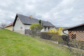 Prodej domu 114 m², Hosty