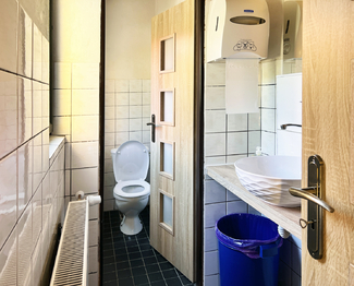 WC restaurace 2 - Prodej ubytovacího zařízení 510 m², Jindřichovice