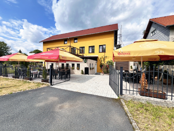 Vjezd - Prodej ubytovacího zařízení 510 m², Jindřichovice