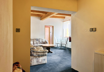 Pohled z otevřeného pokoje Apartmán 2 - Prodej ubytovacího zařízení 510 m², Jindřichovice