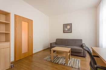 pokoj - Pronájem bytu 3+kk v osobním vlastnictví 102 m², Brno