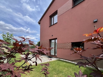 Dům ze zahrádky - Pronájem domu 124 m², Nelahozeves