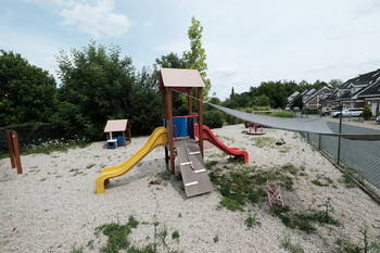 Dětské hřiště v těsném sousedství - Pronájem domu 124 m², Nelahozeves
