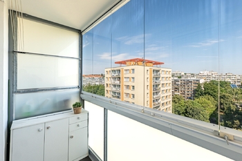 Prodej bytu 2+1 v osobním vlastnictví 59 m², Praha 8 - Kobylisy