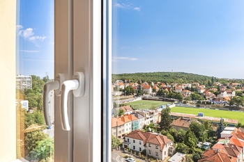 Prodej bytu 2+1 v osobním vlastnictví 59 m², Praha 8 - Kobylisy