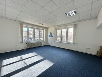 Pronájem kancelářských prostor 70 m², Vsetín