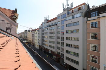 Pronájem bytu 1+kk v osobním vlastnictví 30 m², Praha 3 - Vinohrady