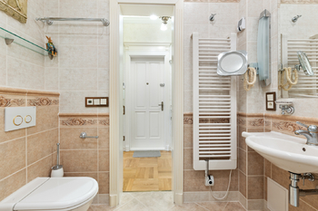 Prodej bytu 2+kk v osobním vlastnictví 64 m², Karlovy Vary