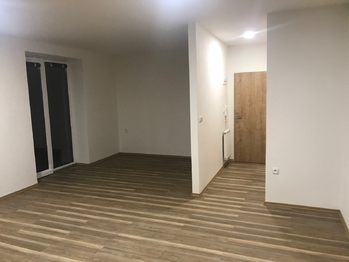 Pronájem bytu 1+kk v osobním vlastnictví 51 m², Břeclav