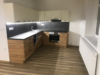 Pronájem bytu 1+kk v osobním vlastnictví 51 m², Břeclav