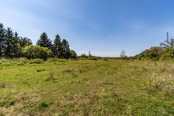 Prodej pozemku 4504 m², Praha 9 - Běchovice