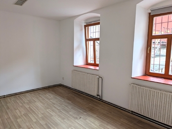Pronájem bytu 1+1 v osobním vlastnictví 450 m², Ústí nad Labem