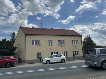 Prodej bytu 3+1 v osobním vlastnictví 70 m², Pohořelice