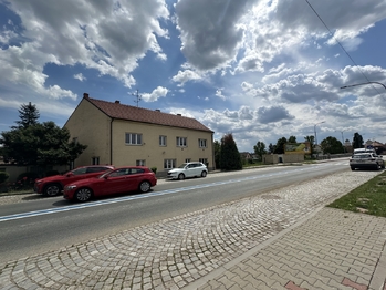 Prodej bytu 3+1 v osobním vlastnictví 70 m², Pohořelice