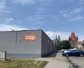 COOP 100 m od domu - Pronájem bytu 2+kk v osobním vlastnictví 42 m², Rakovník