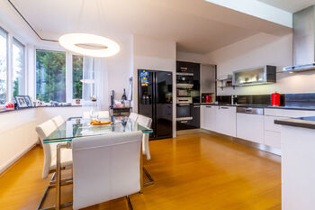 Pronájem domu 160 m², Velké Přílepy