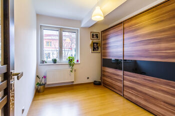 Pronájem domu 160 m², Velké Přílepy