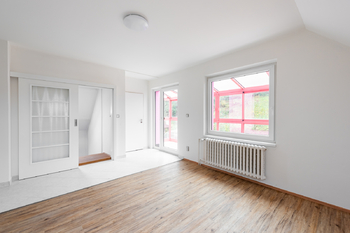 Prodej domu 330 m², Měchenice