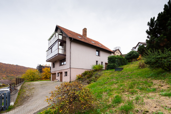 Prodej domu 330 m², Měchenice