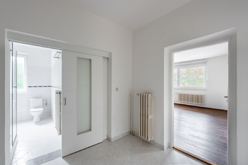 Prodej domu 330 m², Měchenice