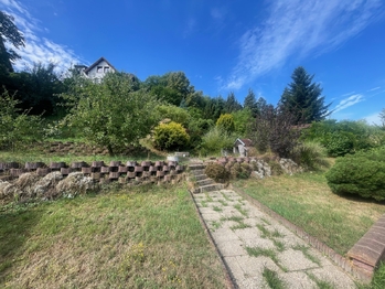Prodej domu 330 m², Měchenice