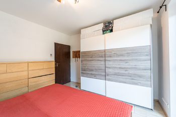 Prodej domu 160 m², Rostoklaty