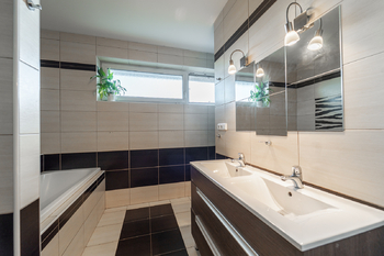 Prodej domu 160 m², Rostoklaty