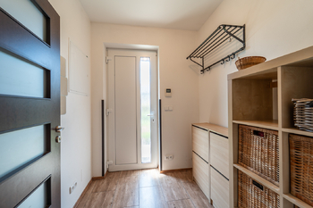 Prodej domu 160 m², Rostoklaty