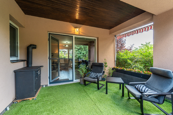 Prodej domu 160 m², Rostoklaty