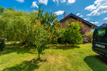 Prodej domu 160 m², Rostoklaty