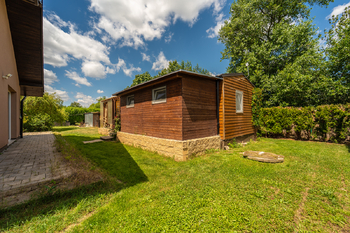 Prodej domu 160 m², Rostoklaty