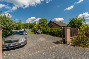 Prodej domu 160 m², Rostoklaty