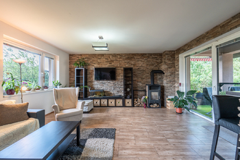 Prodej domu 160 m², Rostoklaty