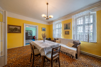 Prodej domu 241 m², Krásný Dvůr